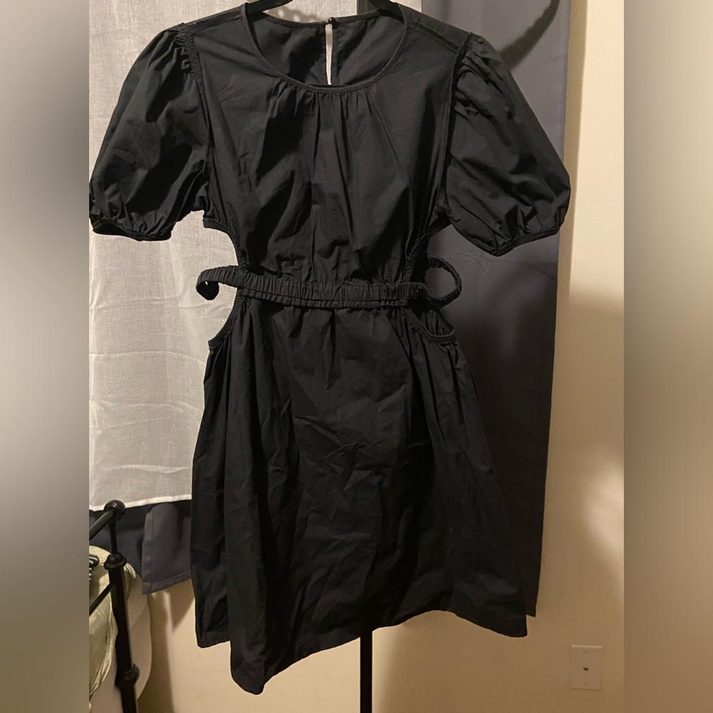 SHEIN Black Puff Sleeve Dress